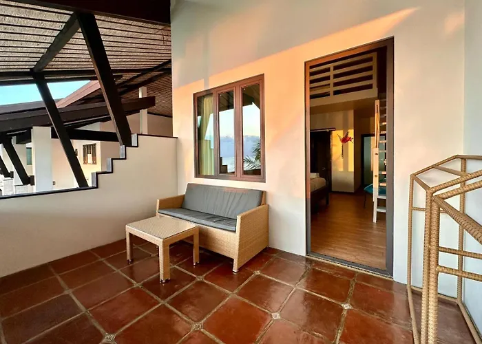 Emoha Dive Resort Santander