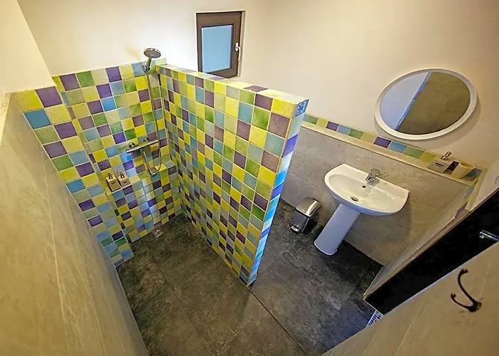 Emoha Dive Resort